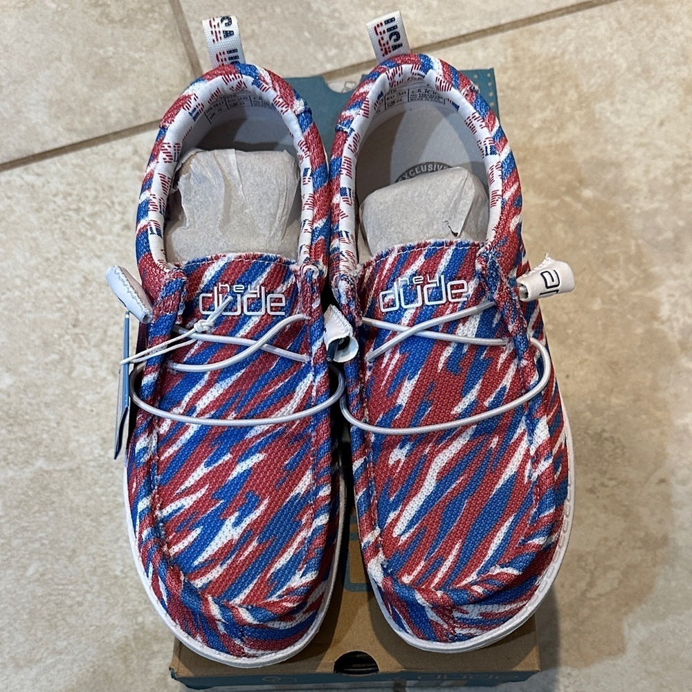 NIB! Hey Dude Wally Proud Zubaz Print Slip On Shoes 6 Buffalo Bills Loafers